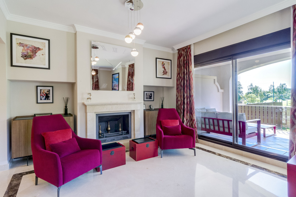 4 Bed Townhouse for sale in Estepona Costa Del Sol, Málaga, Spain