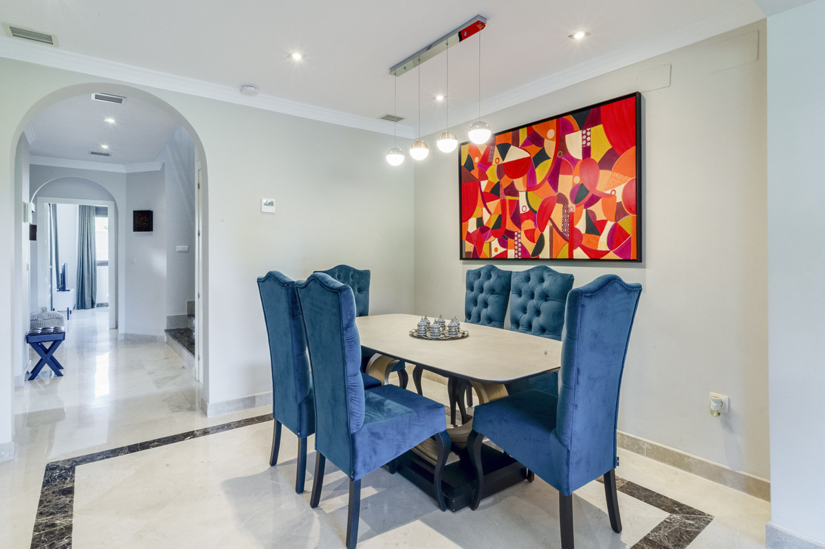 4 Bed Townhouse for sale in Estepona Costa Del Sol, Málaga, Spain