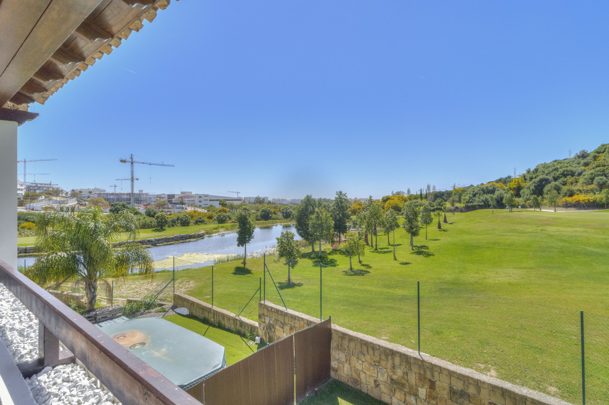 4 Bed Townhouse for sale in Estepona Costa Del Sol, Málaga, Spain