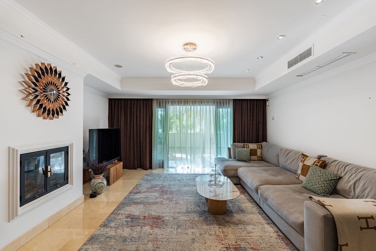 Se vende Apartamento Planta Baja de 2 dormitorios en Costa Del Sol, Málaga, España