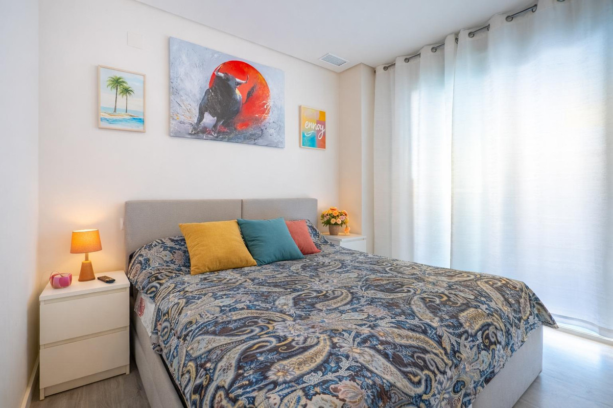 Se vende Apartamento Planta Baja de 3 dormitorios en Costa Blanca, Alicante, España