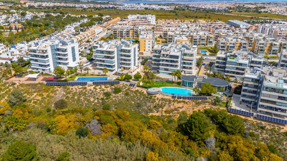 Se vende Apartamento Planta Baja de 3 dormitorios en Costa Blanca, Alicante, España