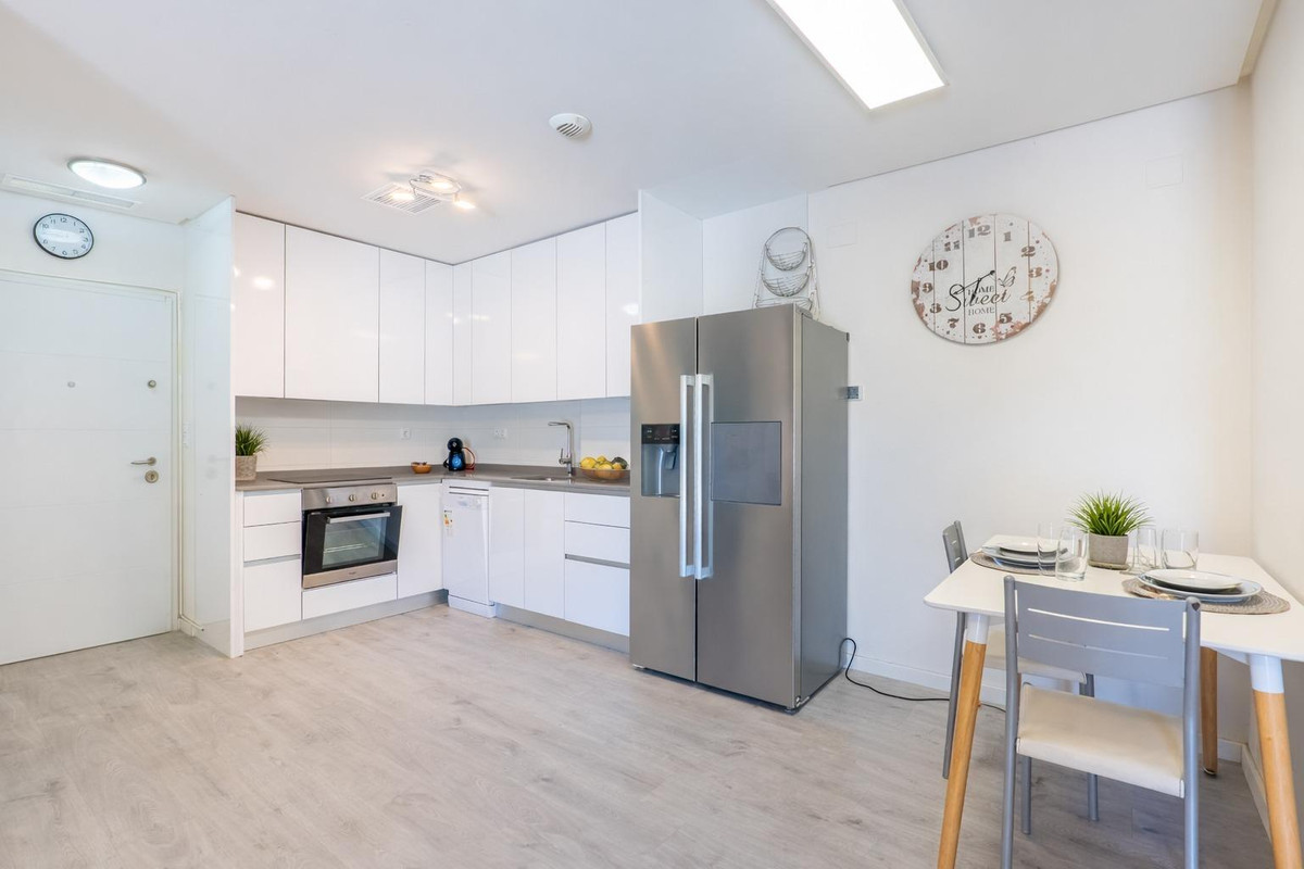 Se vende Apartamento Planta Baja de 3 dormitorios en Costa Blanca, Alicante, España