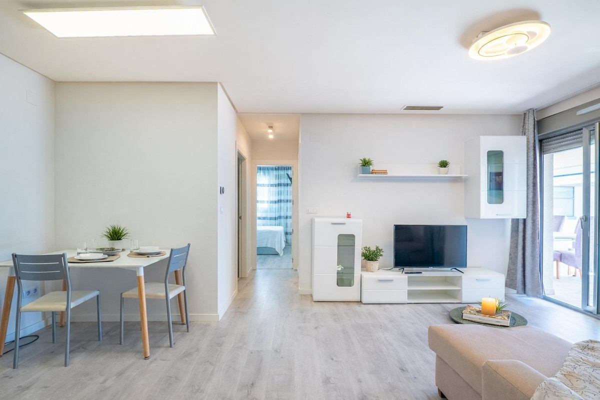 Se vende Apartamento Planta Baja de 3 dormitorios en Costa Blanca, Alicante, España