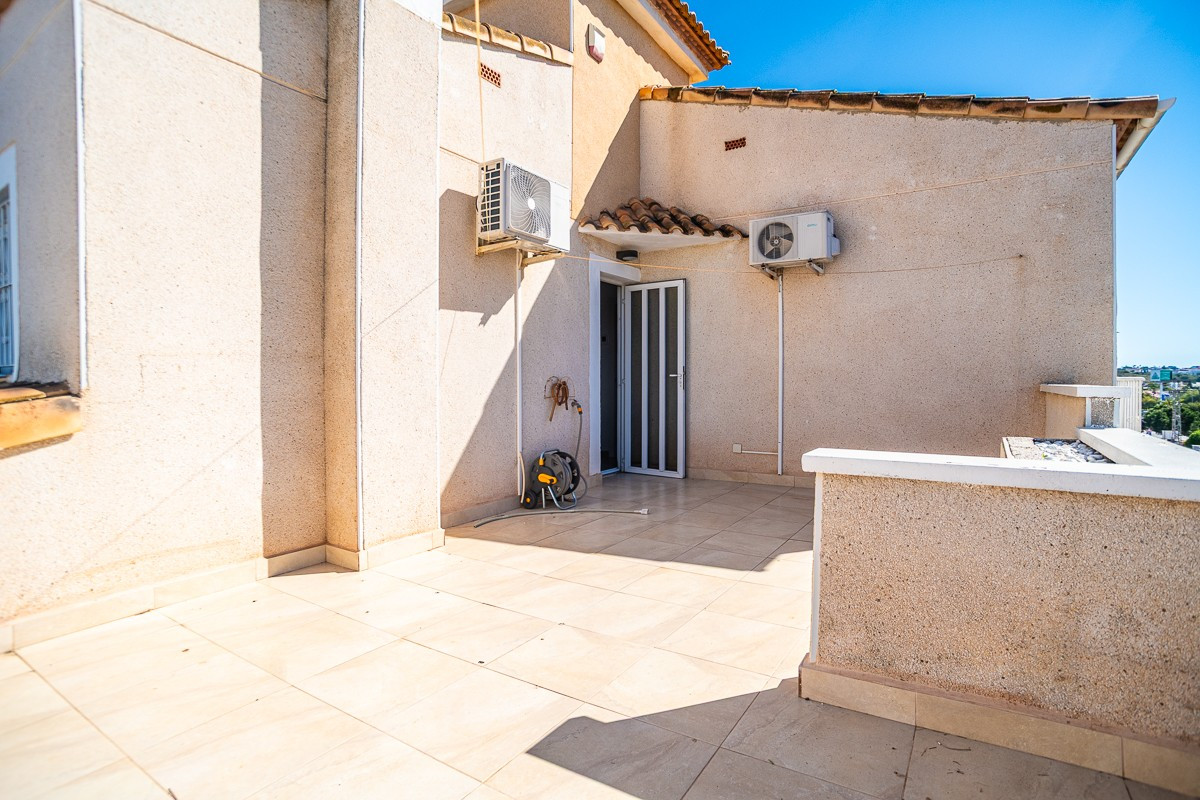 3 Bed Townhouse for sale in Algorfa Costa Blanca, Alicante, Spain
