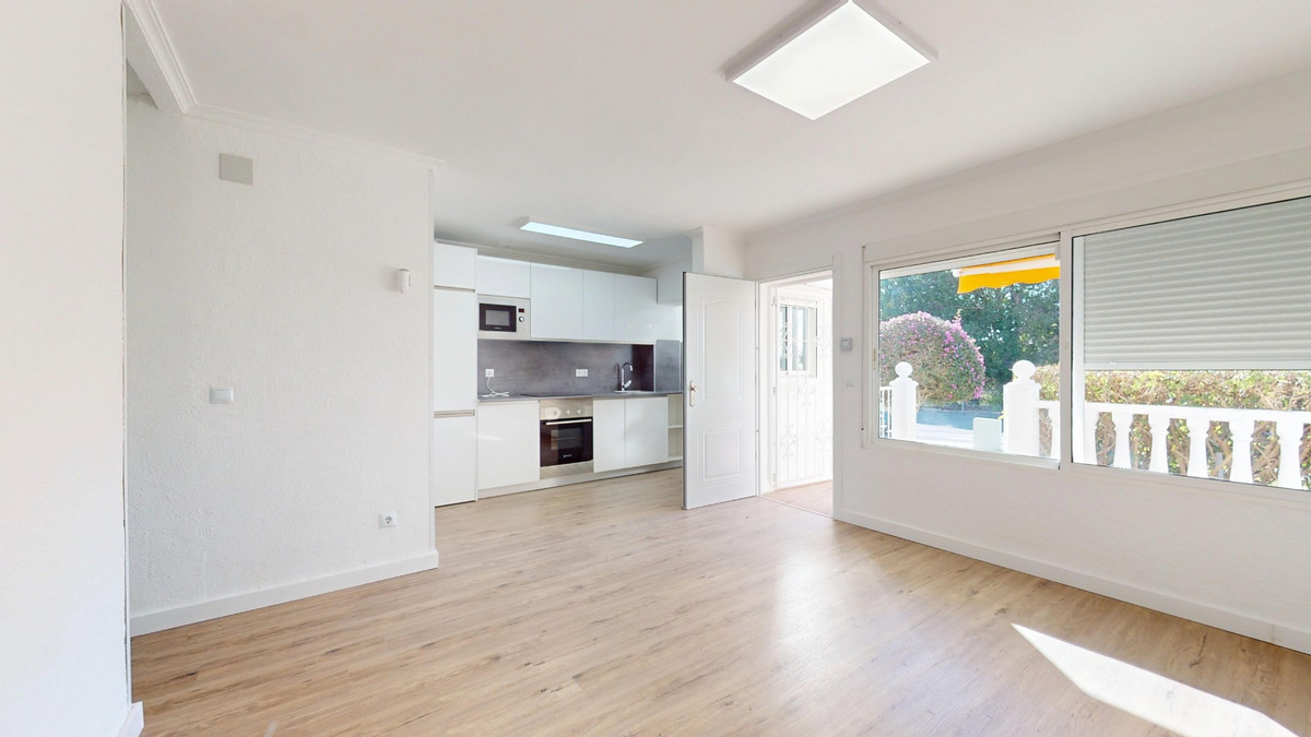 Se vende Bungalow de 2 dormitorios en Costa Blanca, Alicante, España