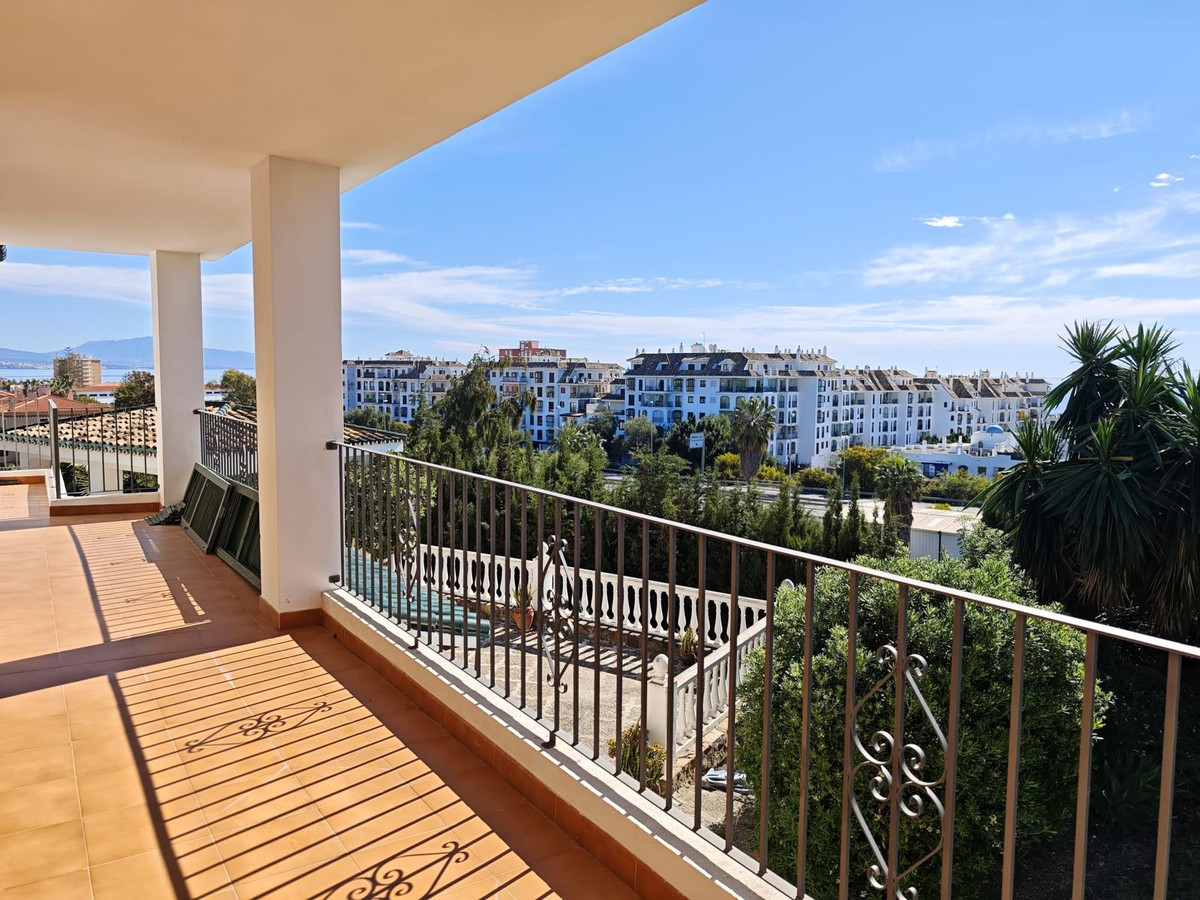 4 Bed Townhouse for sale in San Luis De Sabinillas Costa Del Sol, Málaga, Spain