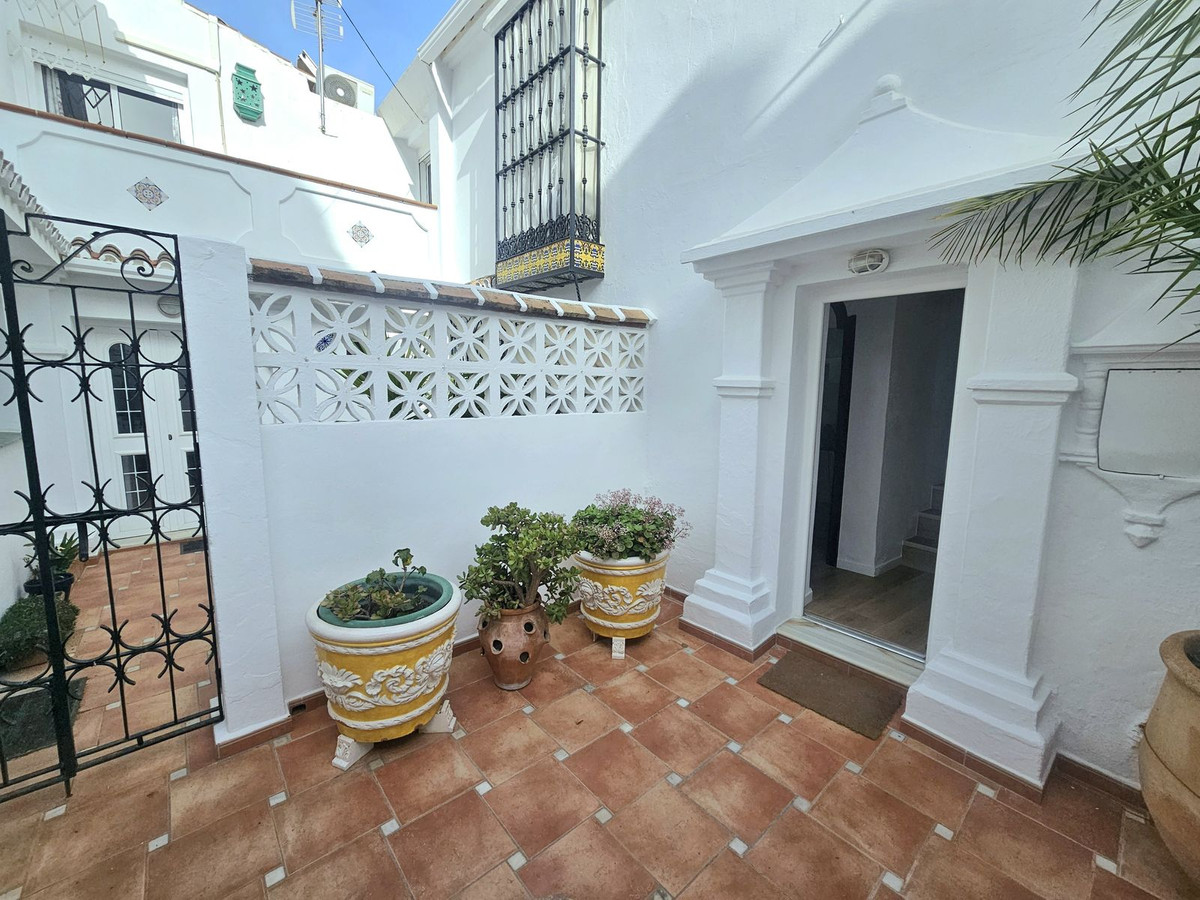 Se vende Pareada de 2 dormitorios en Costa Del Sol, Málaga, España