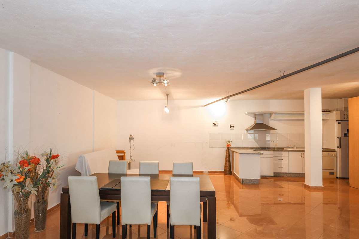 Se vende Adosada de 1 dormitorios en Costa Del Sol, Málaga, España