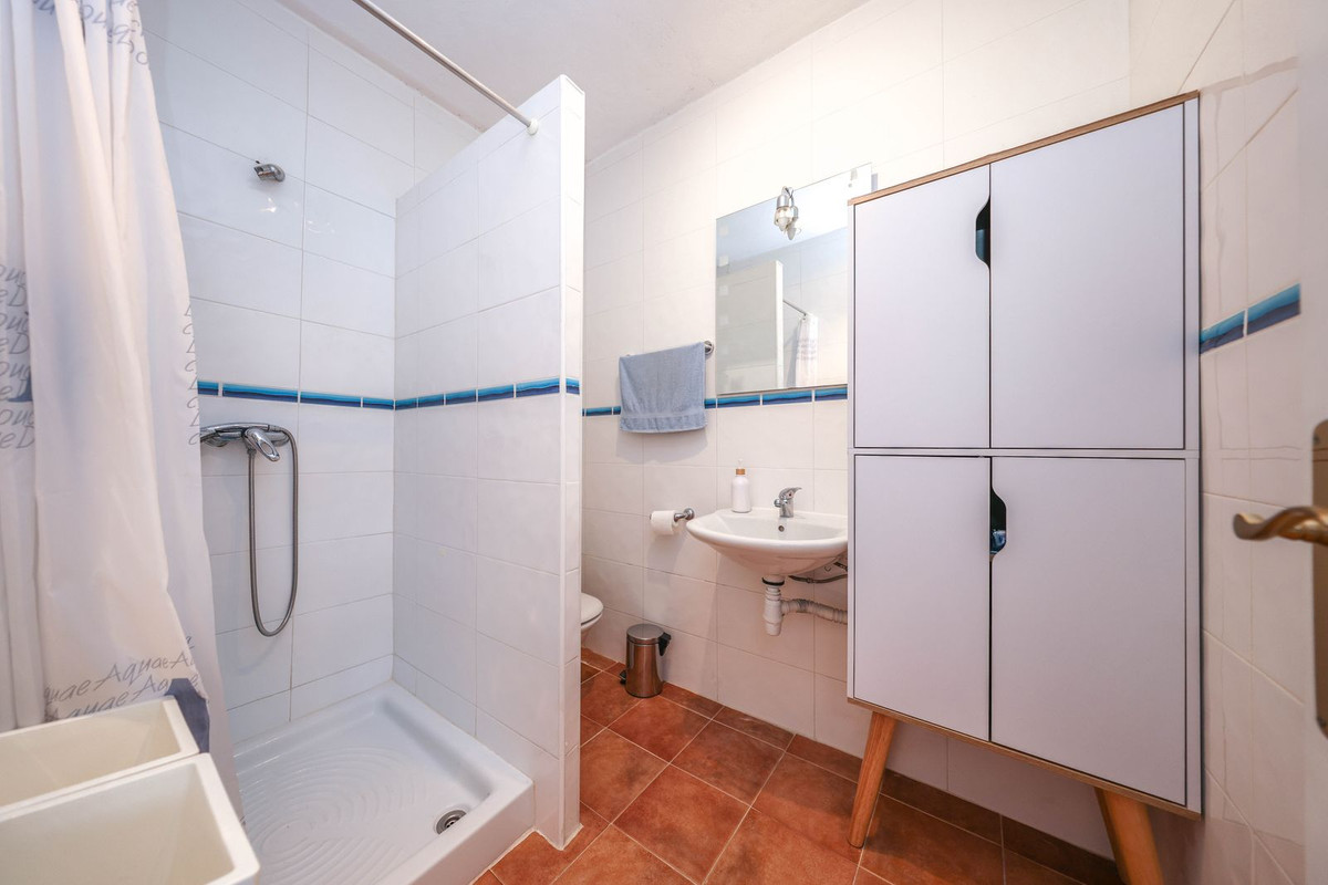 Se vende Adosada de 1 dormitorios en Costa Del Sol, Málaga, España
