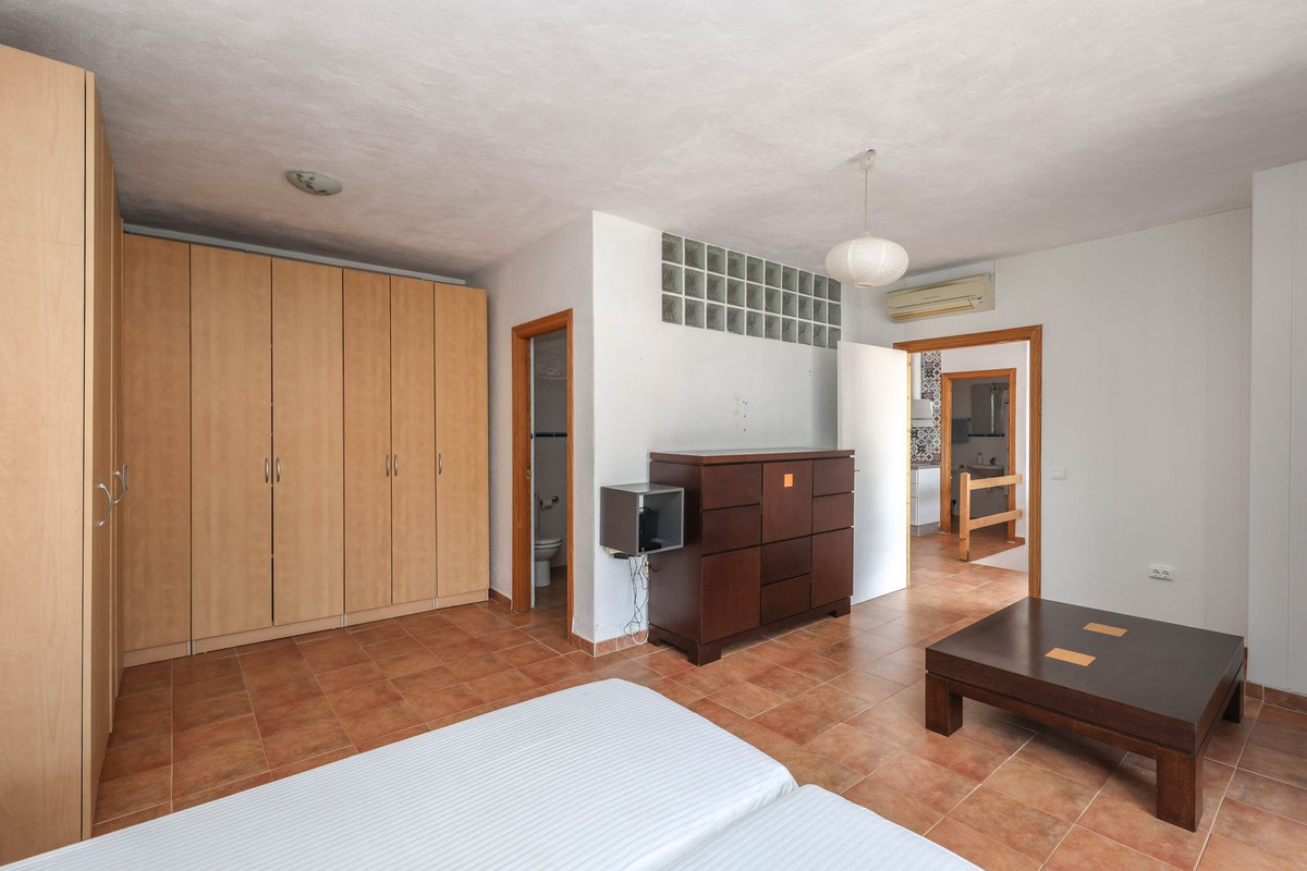 Se vende Adosada de 1 dormitorios en Costa Del Sol, Málaga, España
