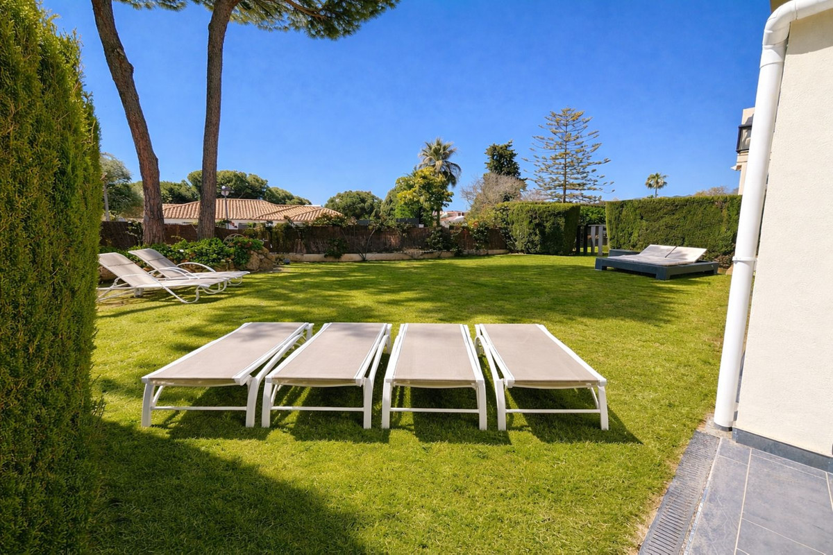 3 Bed Apartment for sale in Artola Costa Del Sol, Málaga, Spain