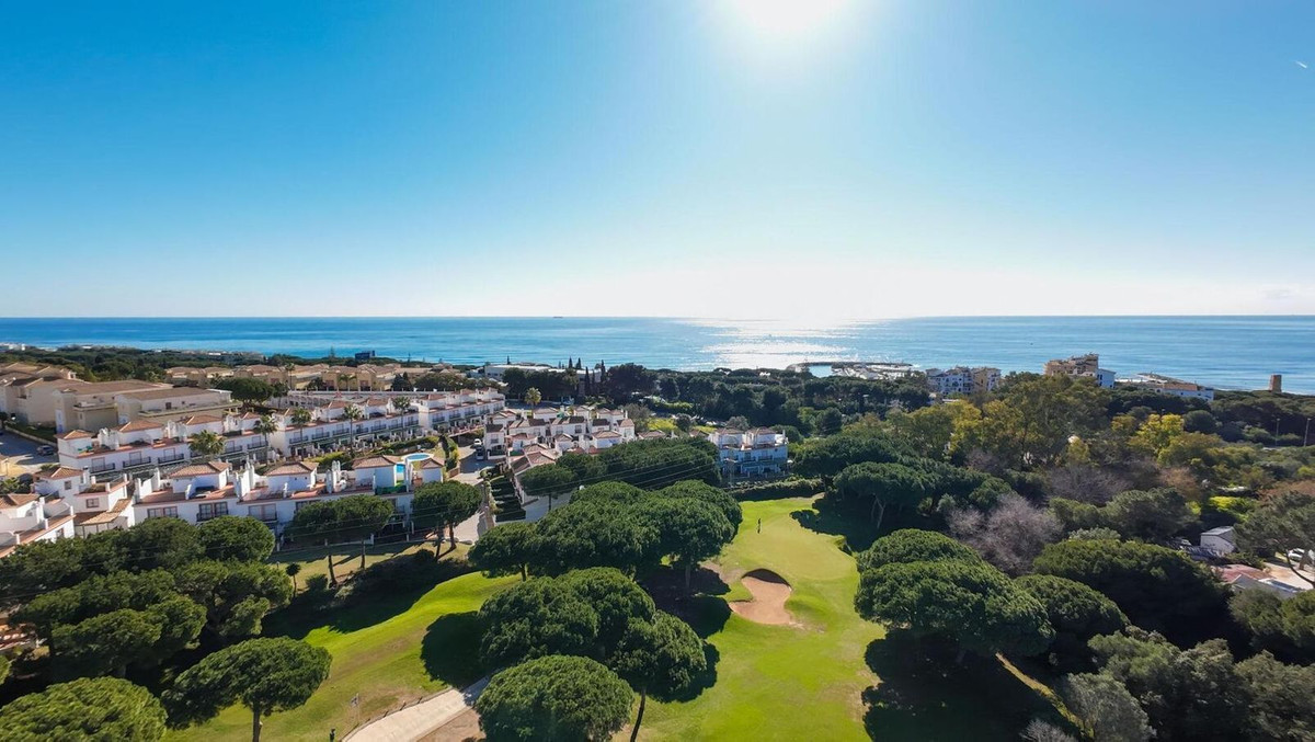 3 Bed Apartment for sale in Artola Costa Del Sol, Málaga, Spain