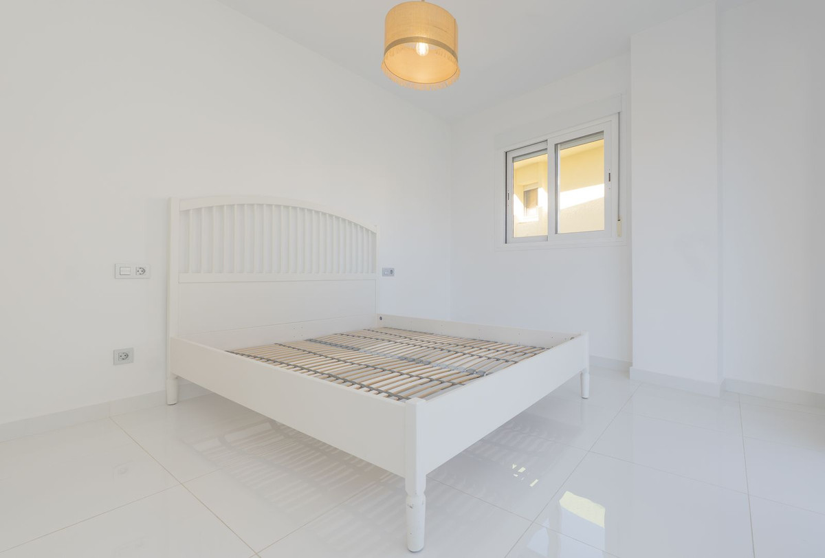3 Bed Apartment for sale in Marbella Costa Del Sol, Málaga, Spain