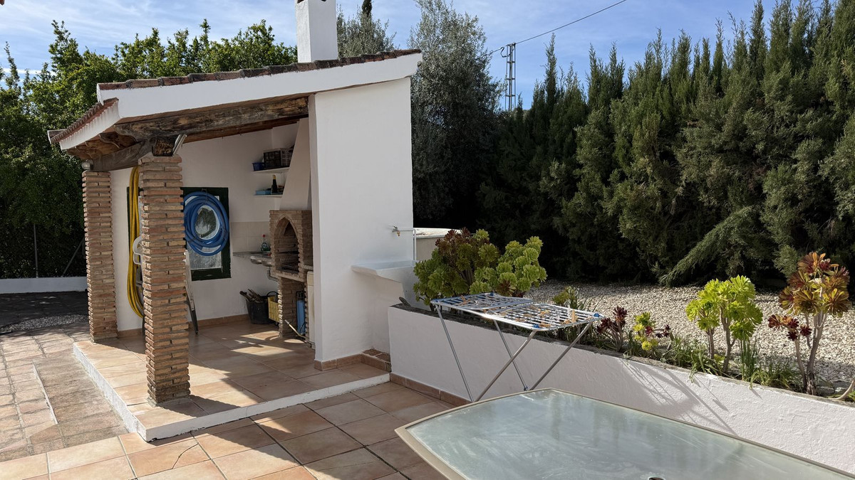 Se vende Finca - Cortijo de 3 dormitorios en Costa Del Sol, Málaga, España