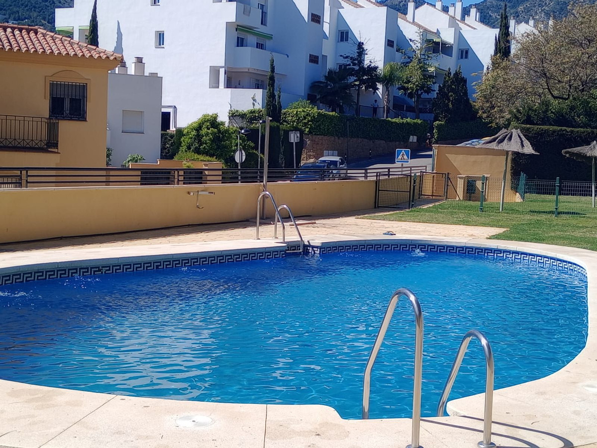 2 Bed Apartment for sale in Benalmadena Costa Del Sol, Málaga, Spain