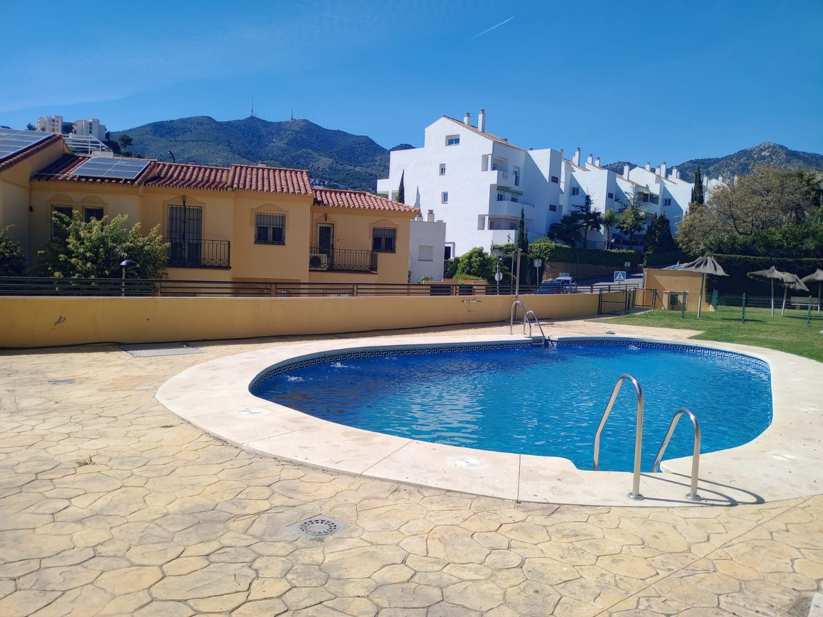 2 Bed Apartment for sale in Benalmadena Costa Del Sol, Málaga, Spain