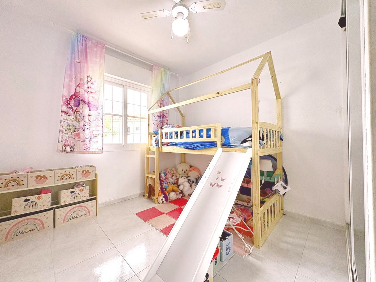 Se vende Apartamento Planta Baja de 2 dormitorios en Costa Del Sol, Málaga, España