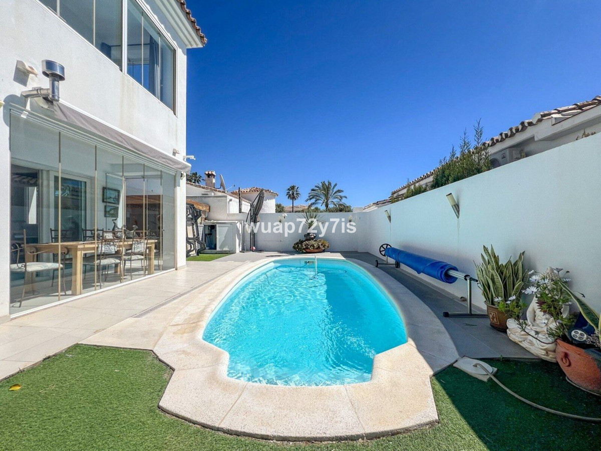 3 Bed Townhouse for sale in Costalita Costa Del Sol, Málaga, Spain