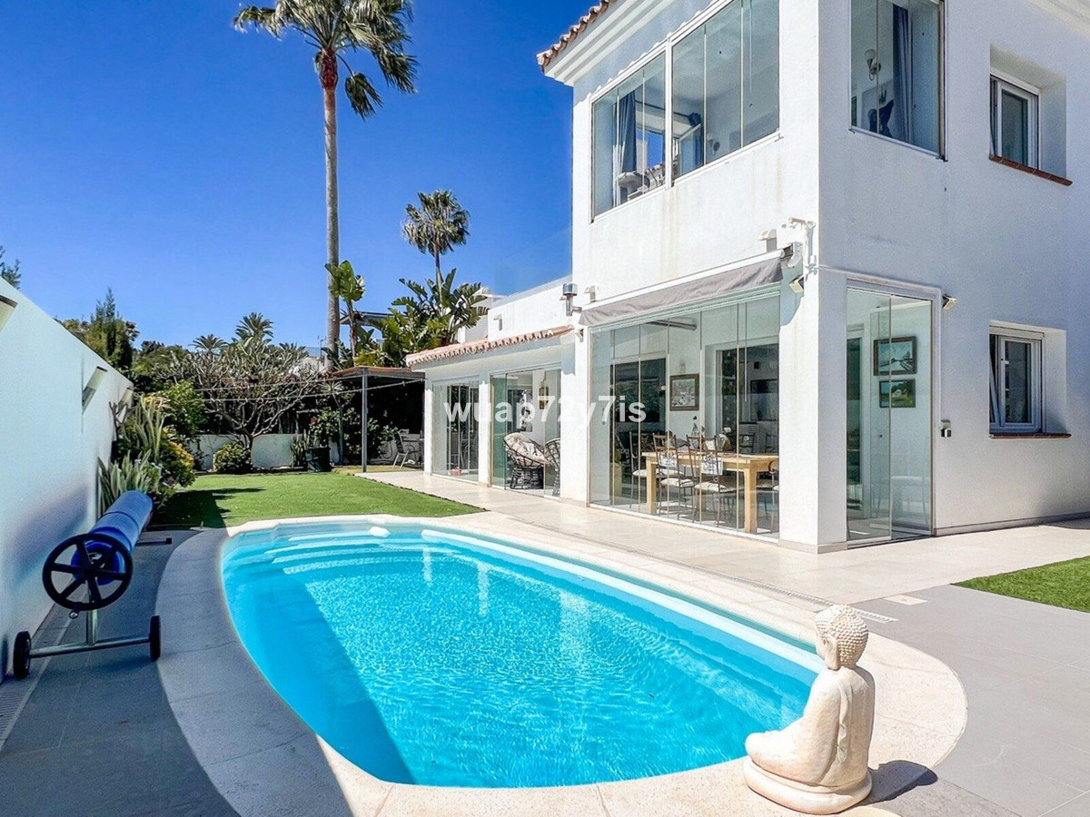 3 Bed Townhouse for sale in Costalita Costa Del Sol, Málaga, Spain