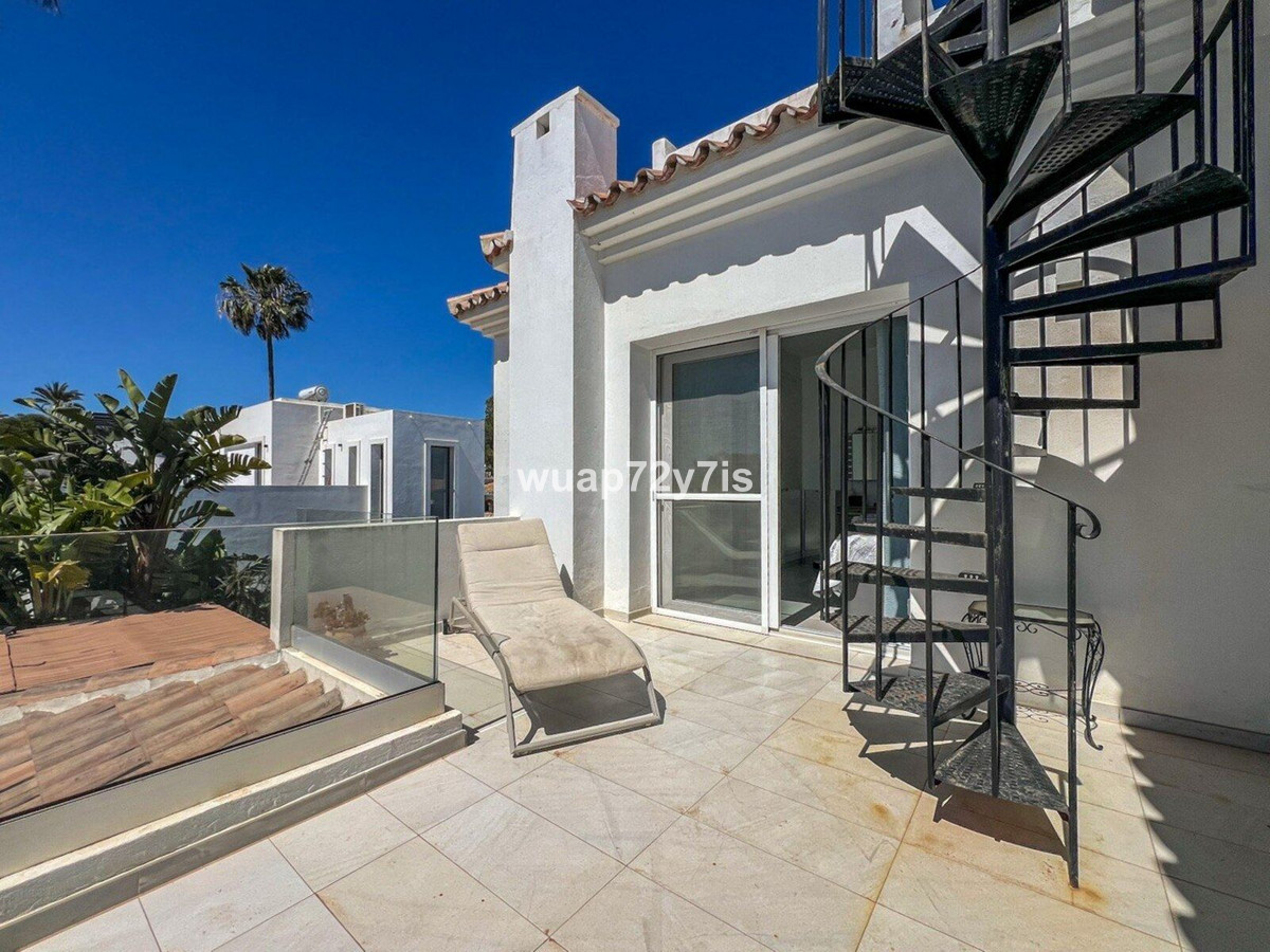 3 Bed Townhouse for sale in Costalita Costa Del Sol, Málaga, Spain