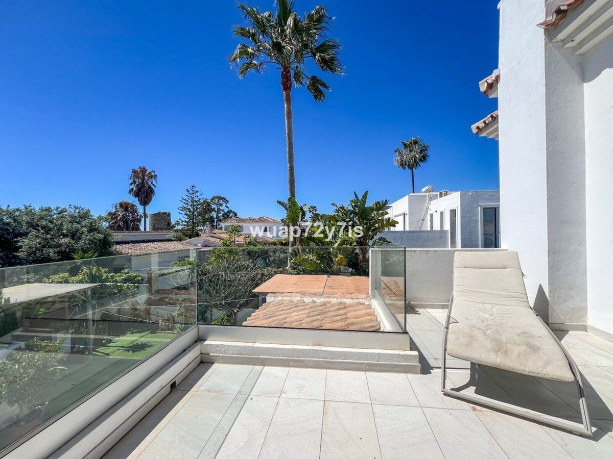 3 Bed Townhouse for sale in Costalita Costa Del Sol, Málaga, Spain