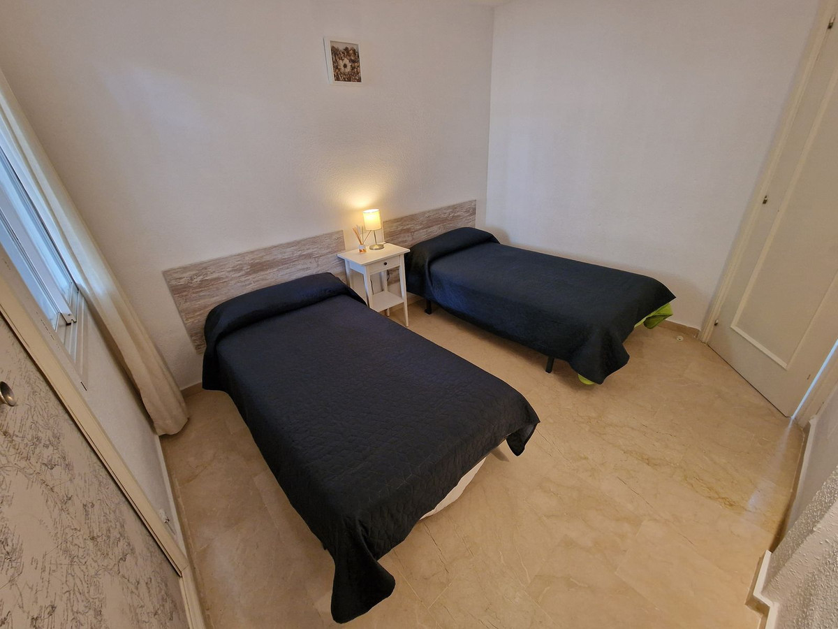 2 Bed Apartment for sale in Calahonda Costa Del Sol, Málaga, Spain
