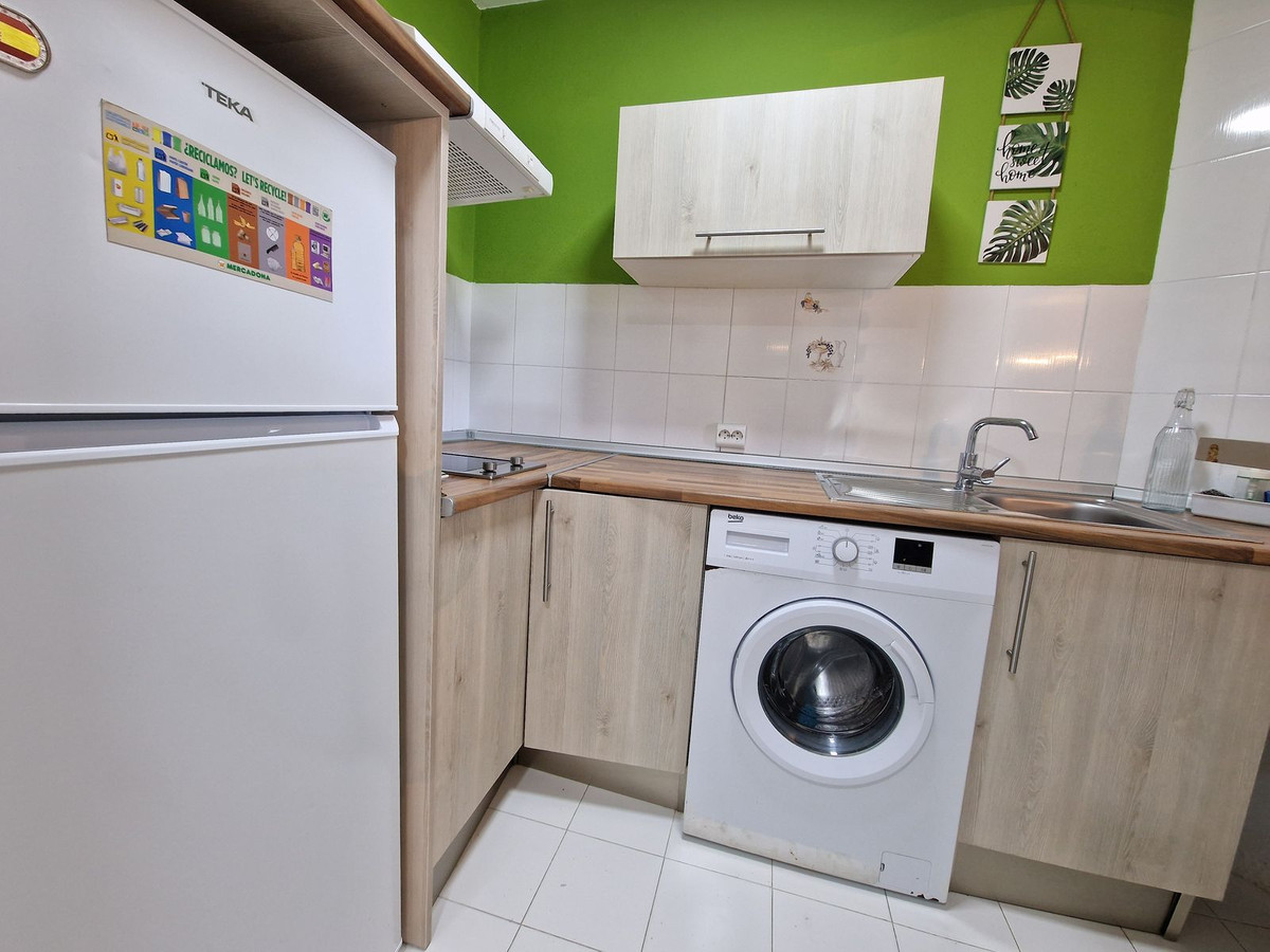 2 Bed Apartment for sale in Calahonda Costa Del Sol, Málaga, Spain