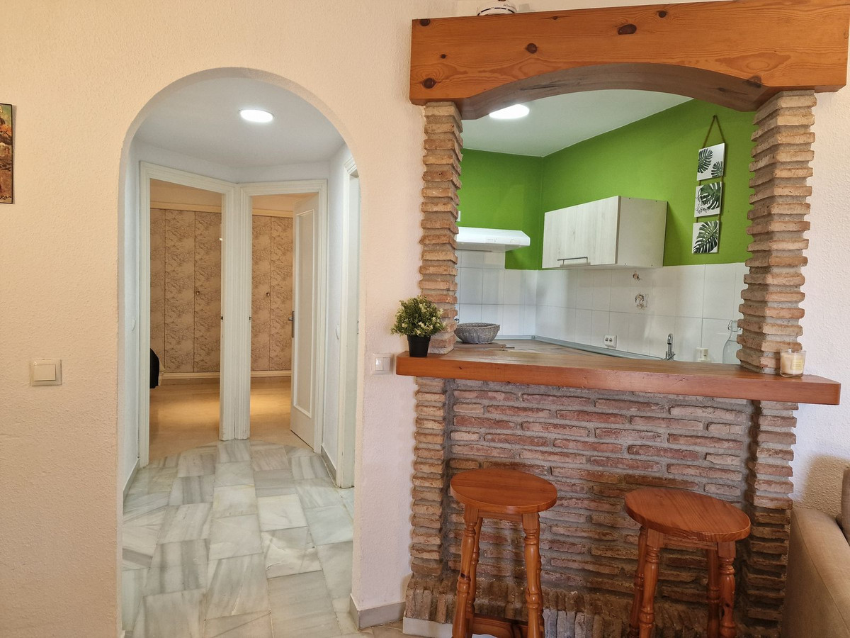 2 Bed Apartment for sale in Calahonda Costa Del Sol, Málaga, Spain
