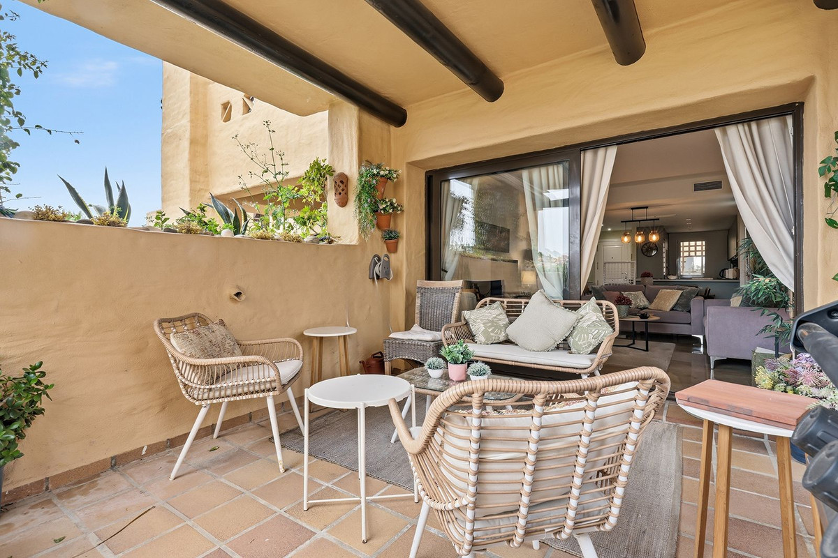Se vende Apartamento Planta Media de 3 dormitorios en Costa Del Sol, Málaga, España