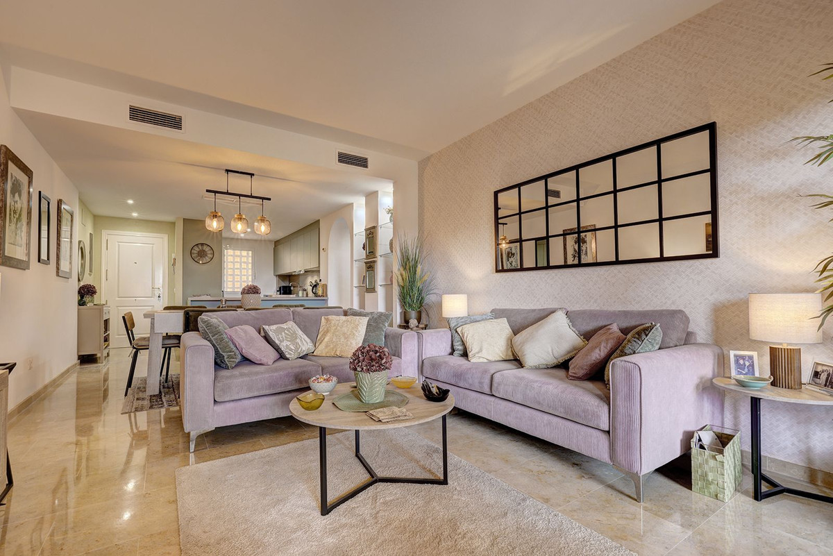 Se vende Apartamento Planta Media de 3 dormitorios en Costa Del Sol, Málaga, España