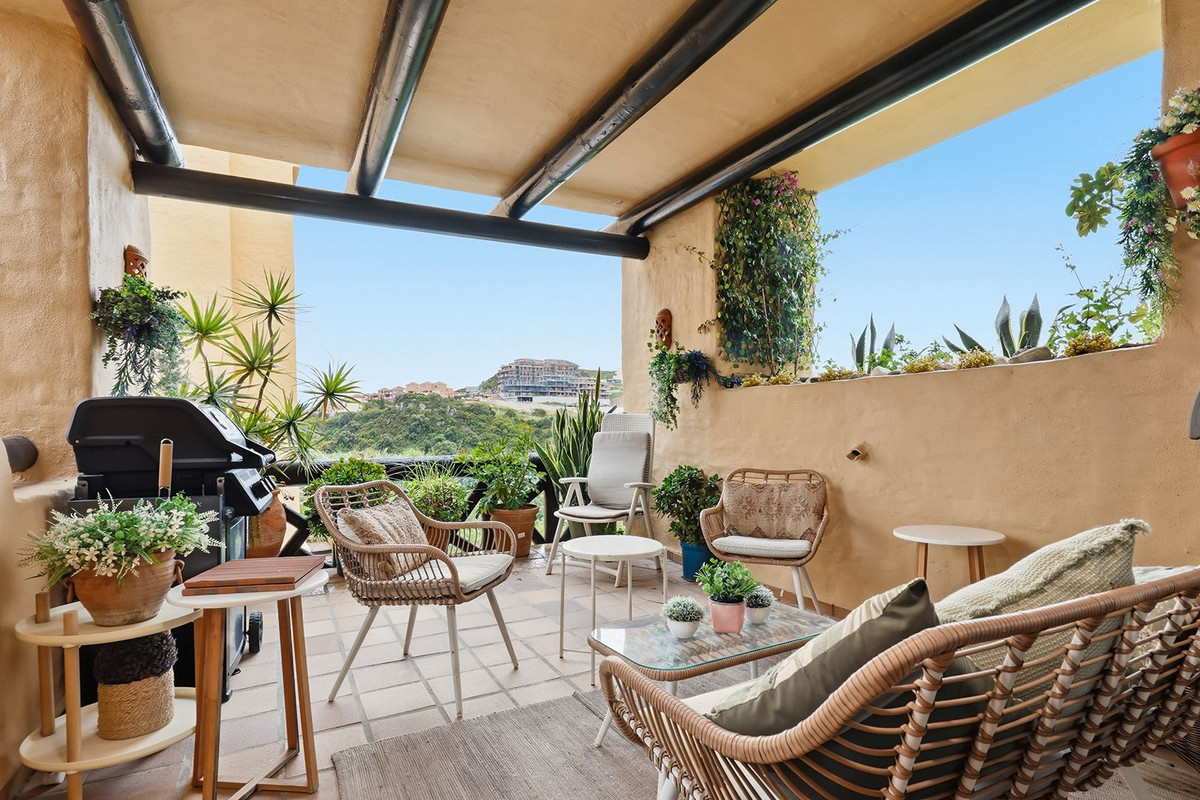 Se vende Apartamento Planta Media de 3 dormitorios en Costa Del Sol, Málaga, España