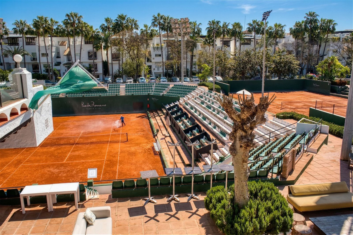 1 Bed Apartment for sale in The Golden Mile Costa Del Sol, Málaga, Spain