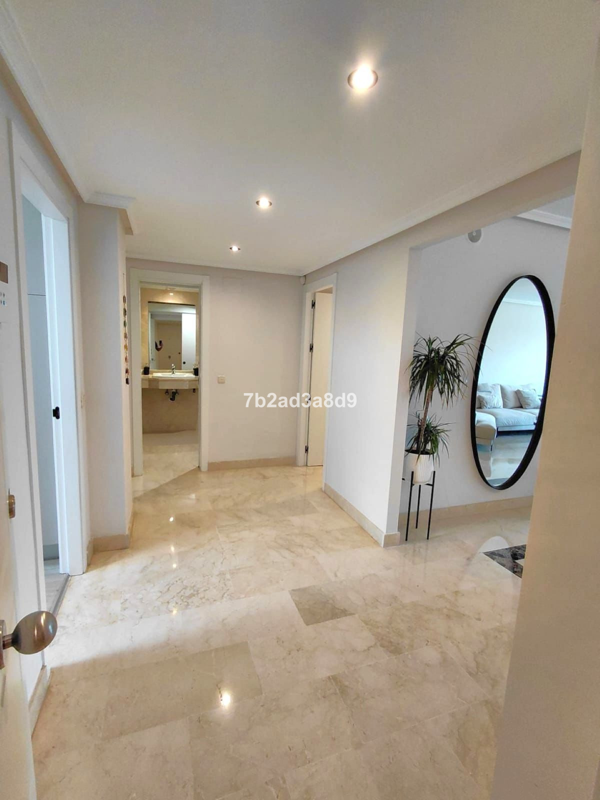 Se vende Apartamento Planta Media de 2 dormitorios en Costa Del Sol, Málaga, España