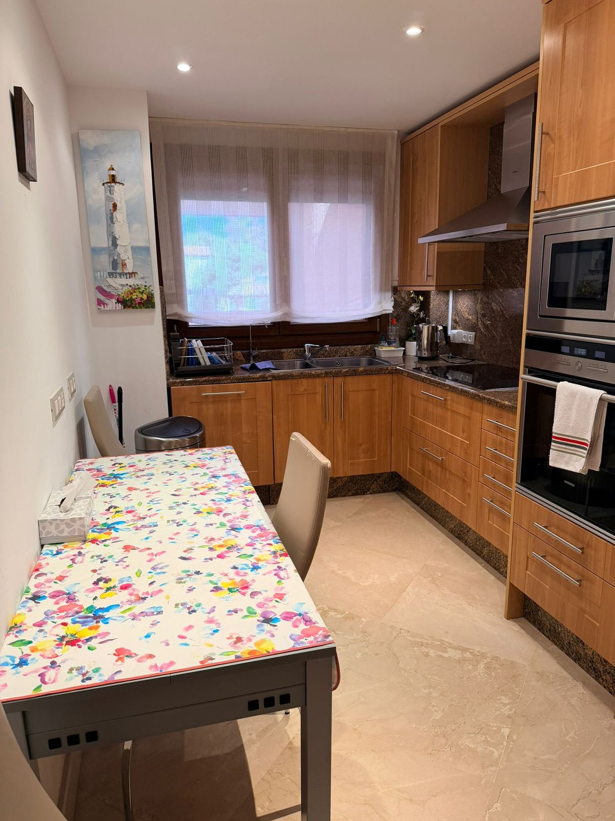 Se vende Apartamento Planta Media de 3 dormitorios en Costa Del Sol, Málaga, España