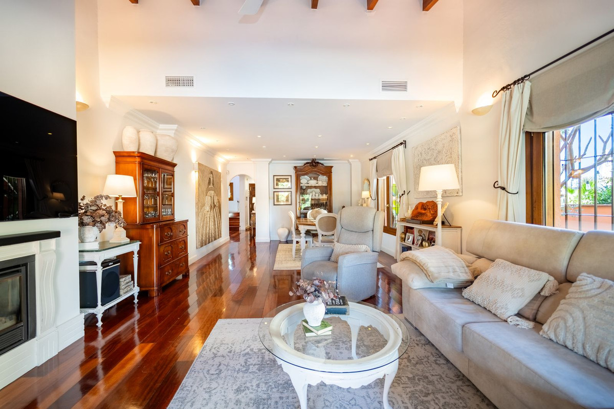 4 Bed Townhouse for sale in Mijas Costa Costa Del Sol, Málaga, Spain