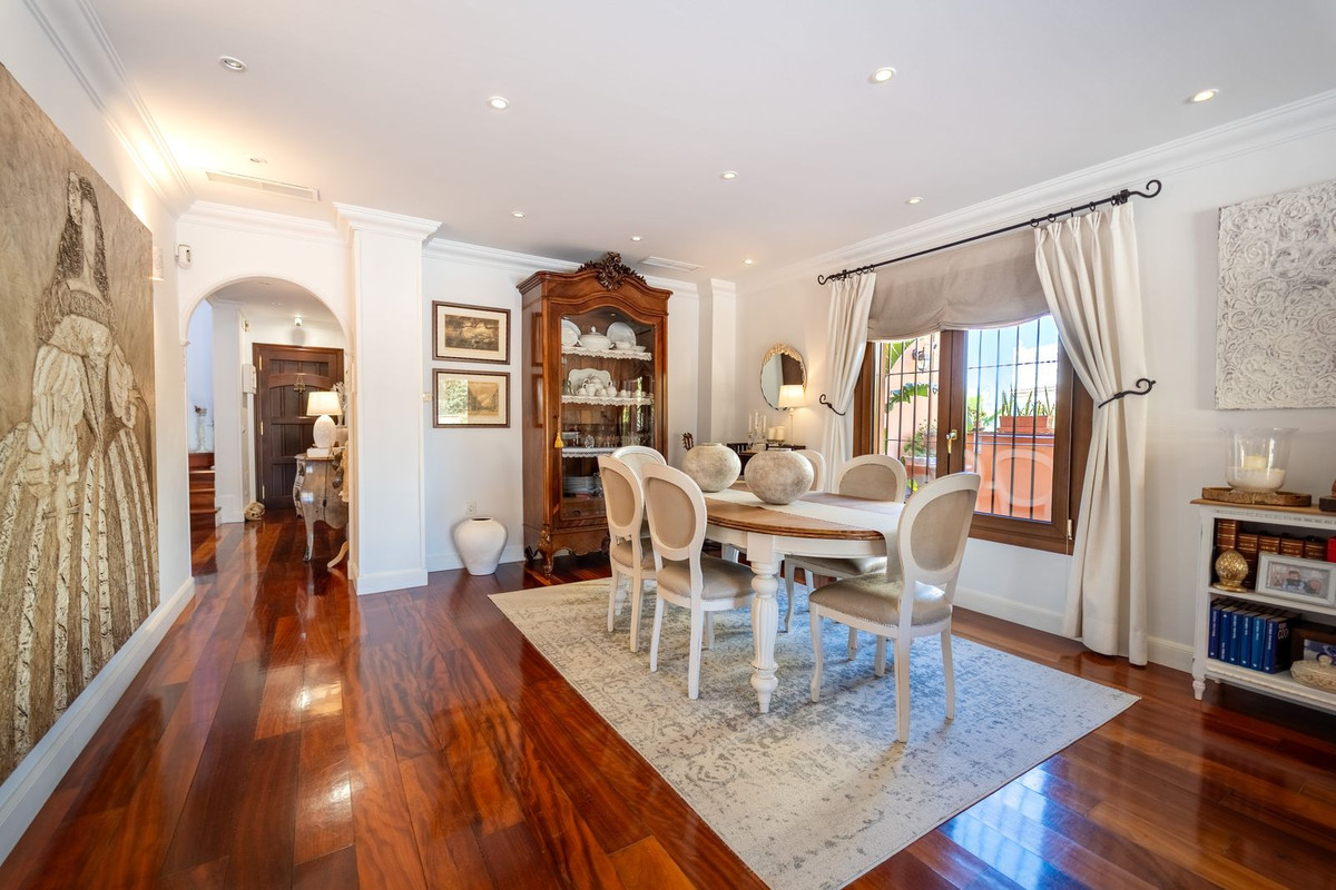 4 Bed Townhouse for sale in Mijas Costa Costa Del Sol, Málaga, Spain