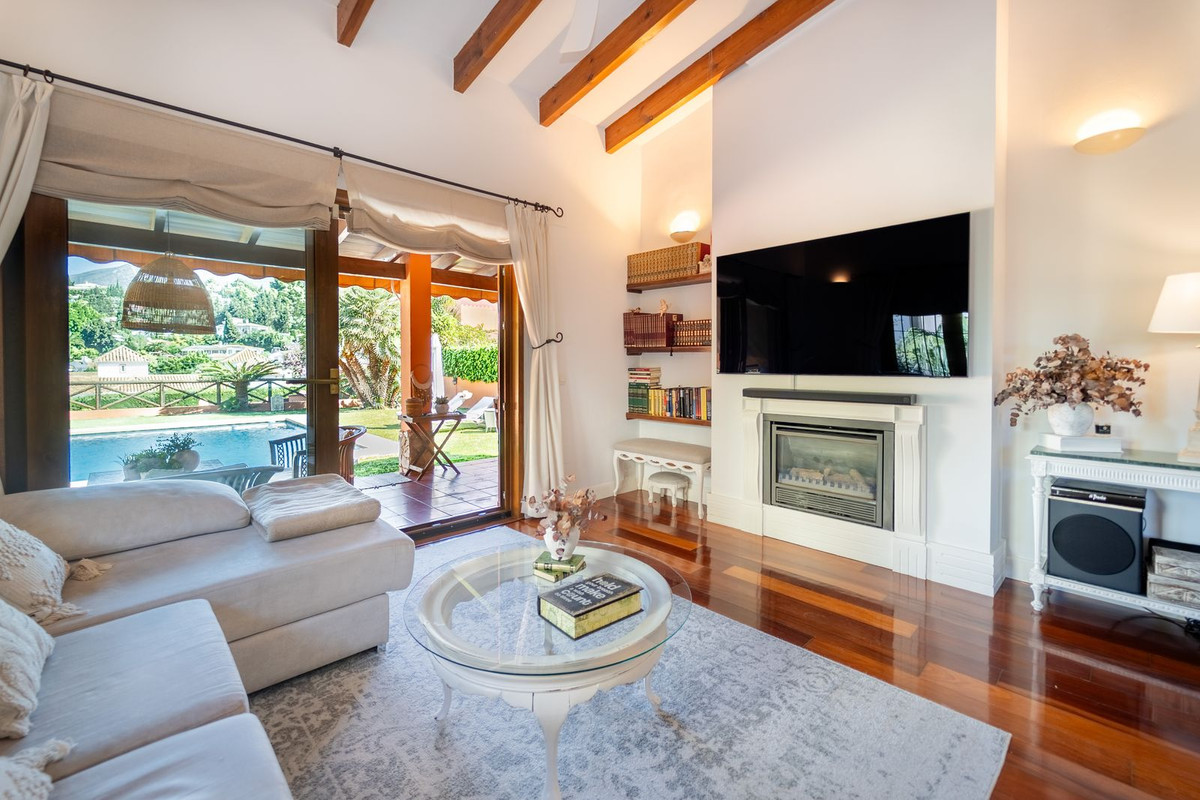 4 Bed Townhouse for sale in Mijas Costa Costa Del Sol, Málaga, Spain