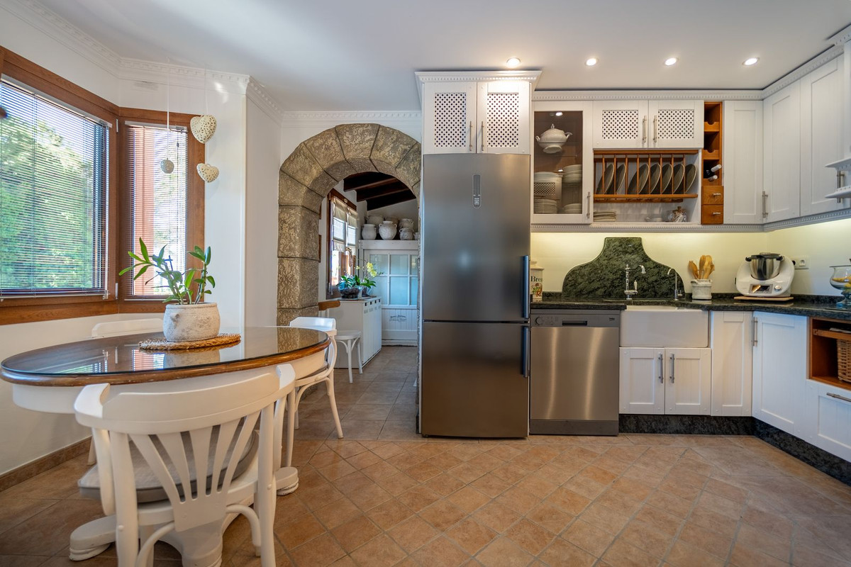 4 Bed Townhouse for sale in Mijas Costa Costa Del Sol, Málaga, Spain