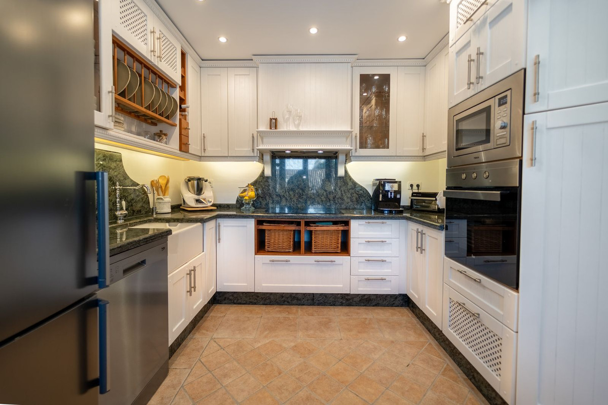 4 Bed Townhouse for sale in Mijas Costa Costa Del Sol, Málaga, Spain