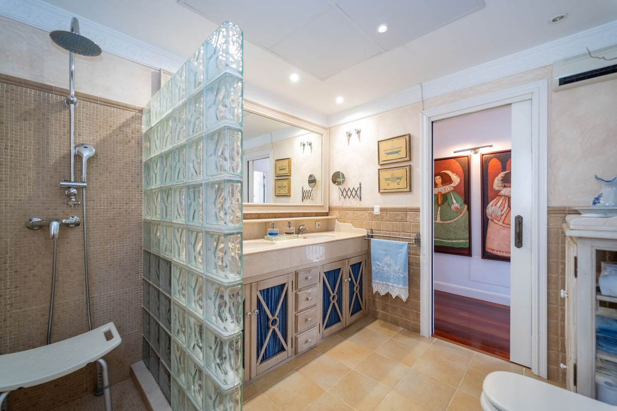 4 Bed Townhouse for sale in Mijas Costa Costa Del Sol, Málaga, Spain