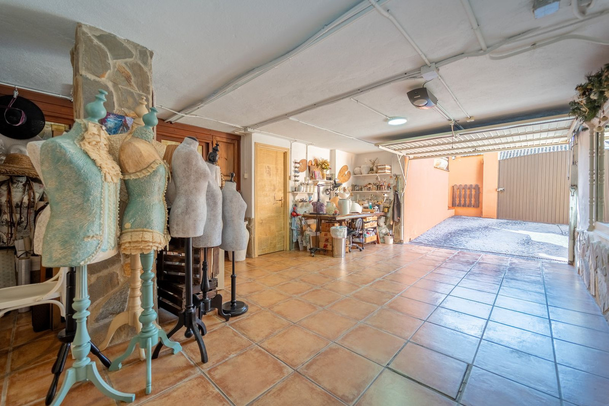 4 Bed Townhouse for sale in Mijas Costa Costa Del Sol, Málaga, Spain