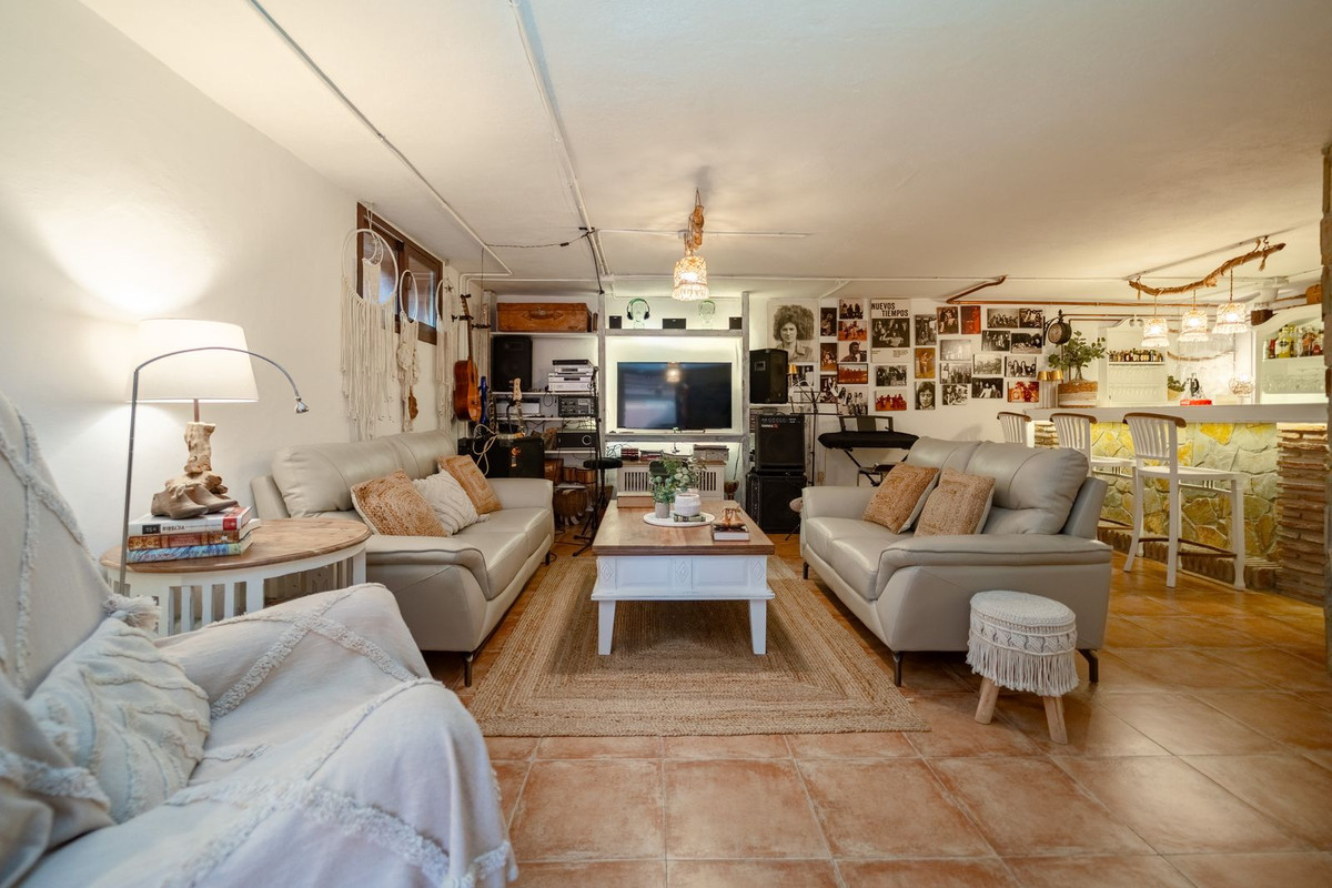 4 Bed Townhouse for sale in Mijas Costa Costa Del Sol, Málaga, Spain