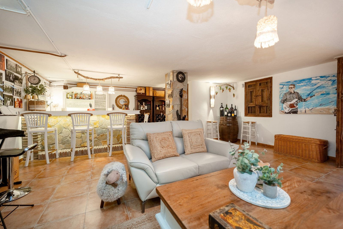 4 Bed Townhouse for sale in Mijas Costa Costa Del Sol, Málaga, Spain