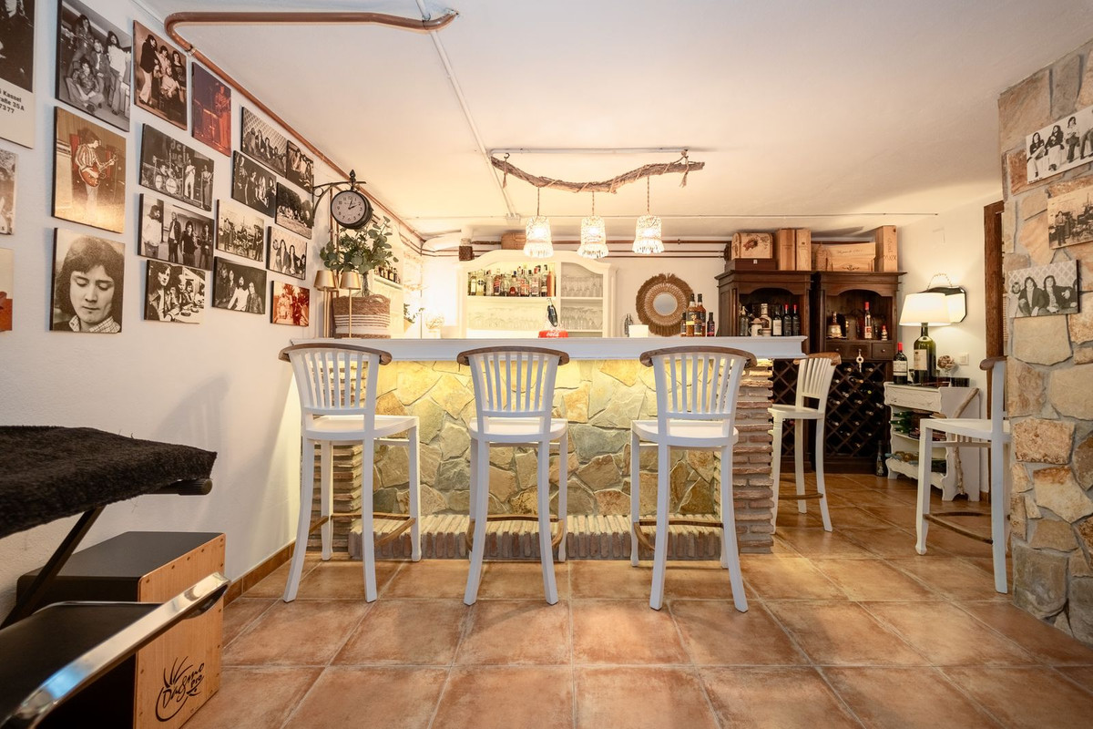 4 Bed Townhouse for sale in Mijas Costa Costa Del Sol, Málaga, Spain