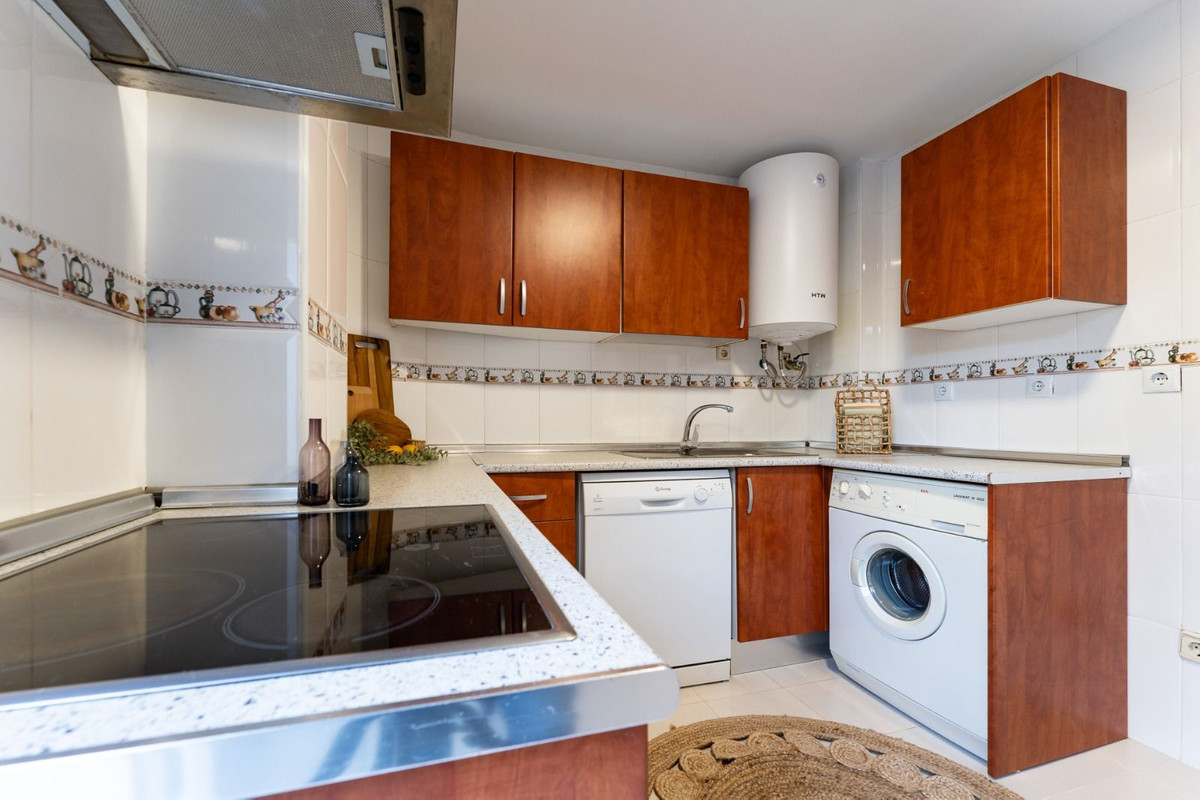 Se vende Apartamento Planta Baja de 3 dormitorios en Costa Del Sol, Málaga, España