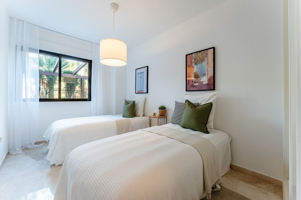 Se vende Apartamento Planta Baja de 3 dormitorios en Costa Del Sol, Málaga, España