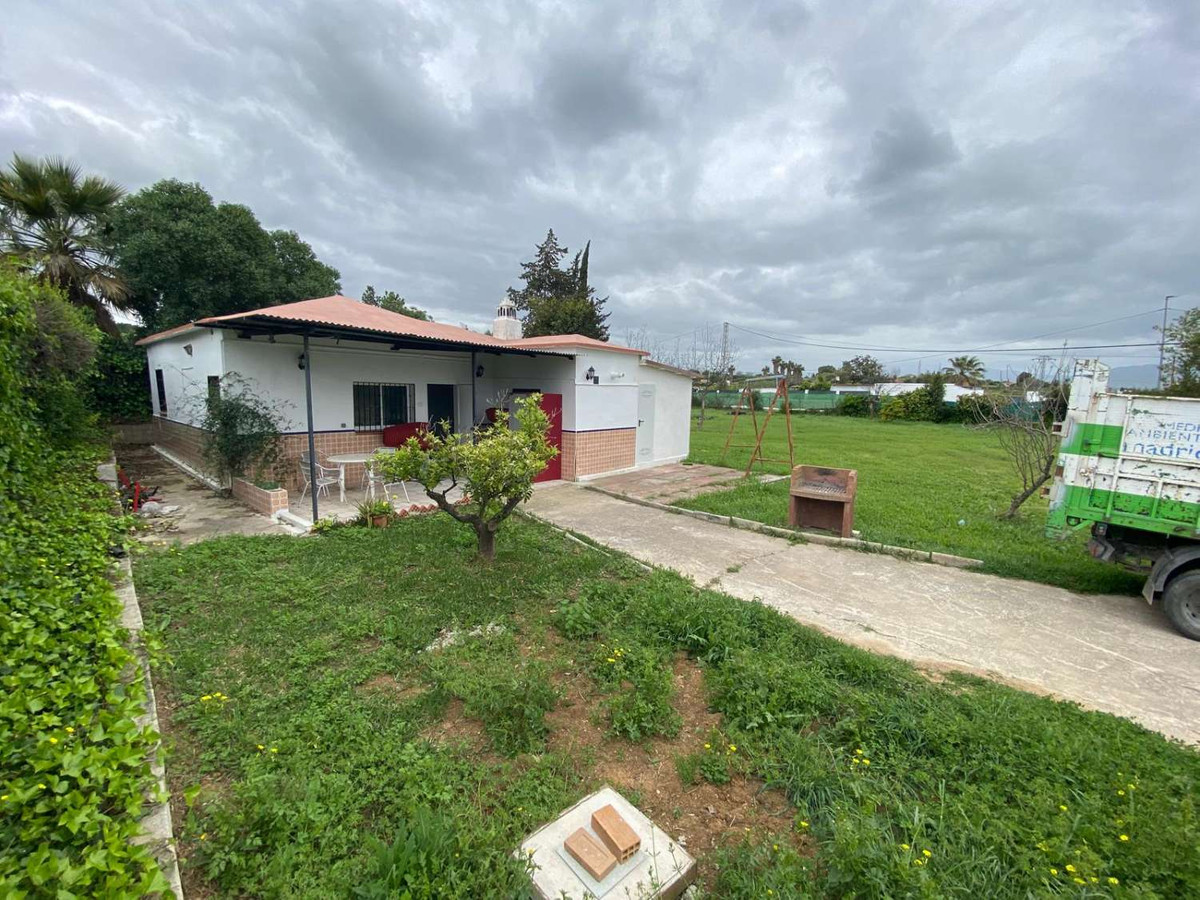 Se vende Villa - Chalet de 2 dormitorios en Costa Del Sol, Málaga, España