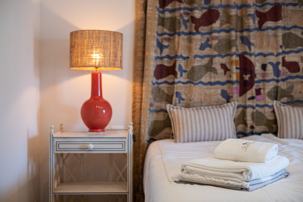 Se vende Hotel de 35 dormitorios en Costa Del Sol, Málaga, España