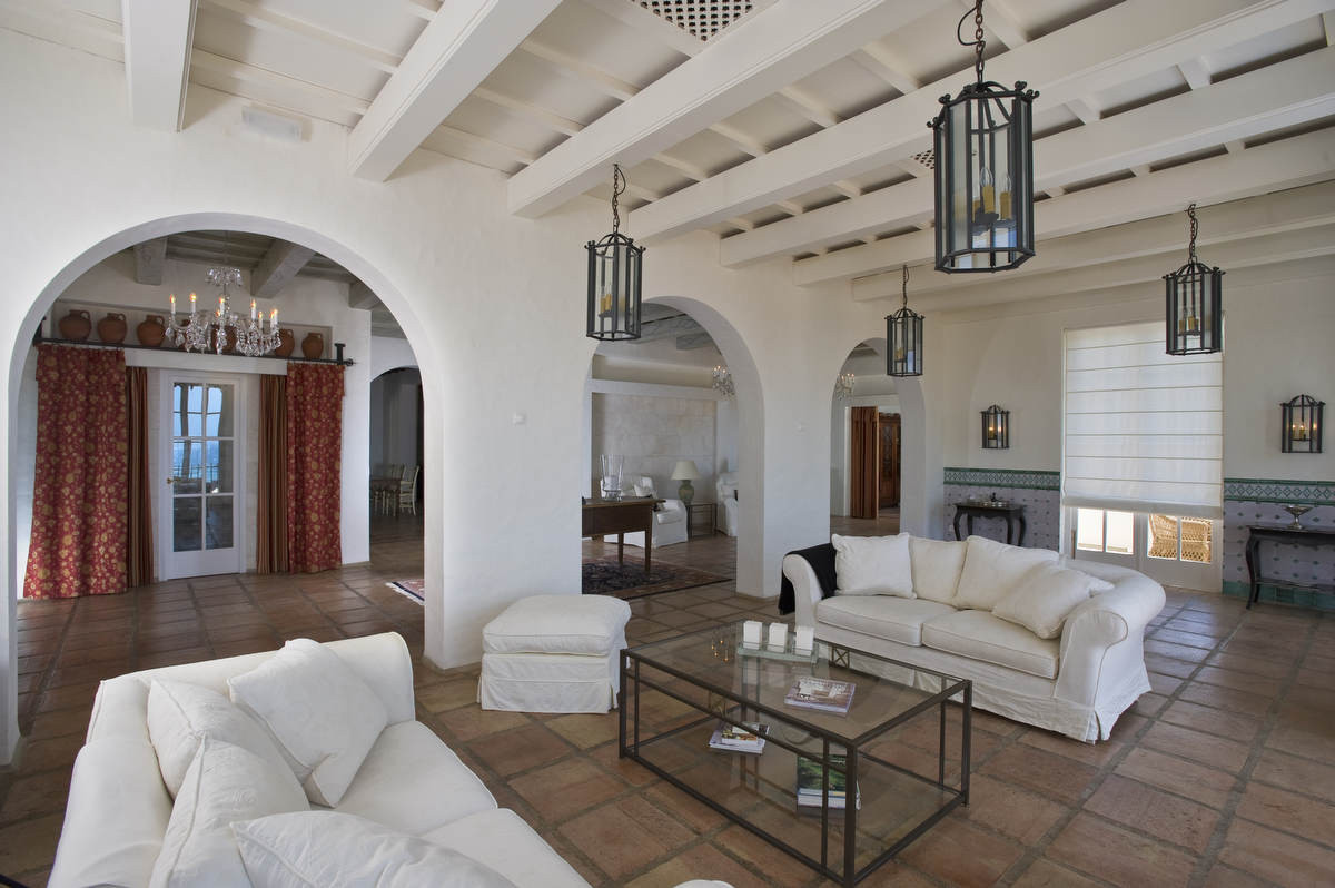 Se vende Hotel de 35 dormitorios en Costa Del Sol, Málaga, España
